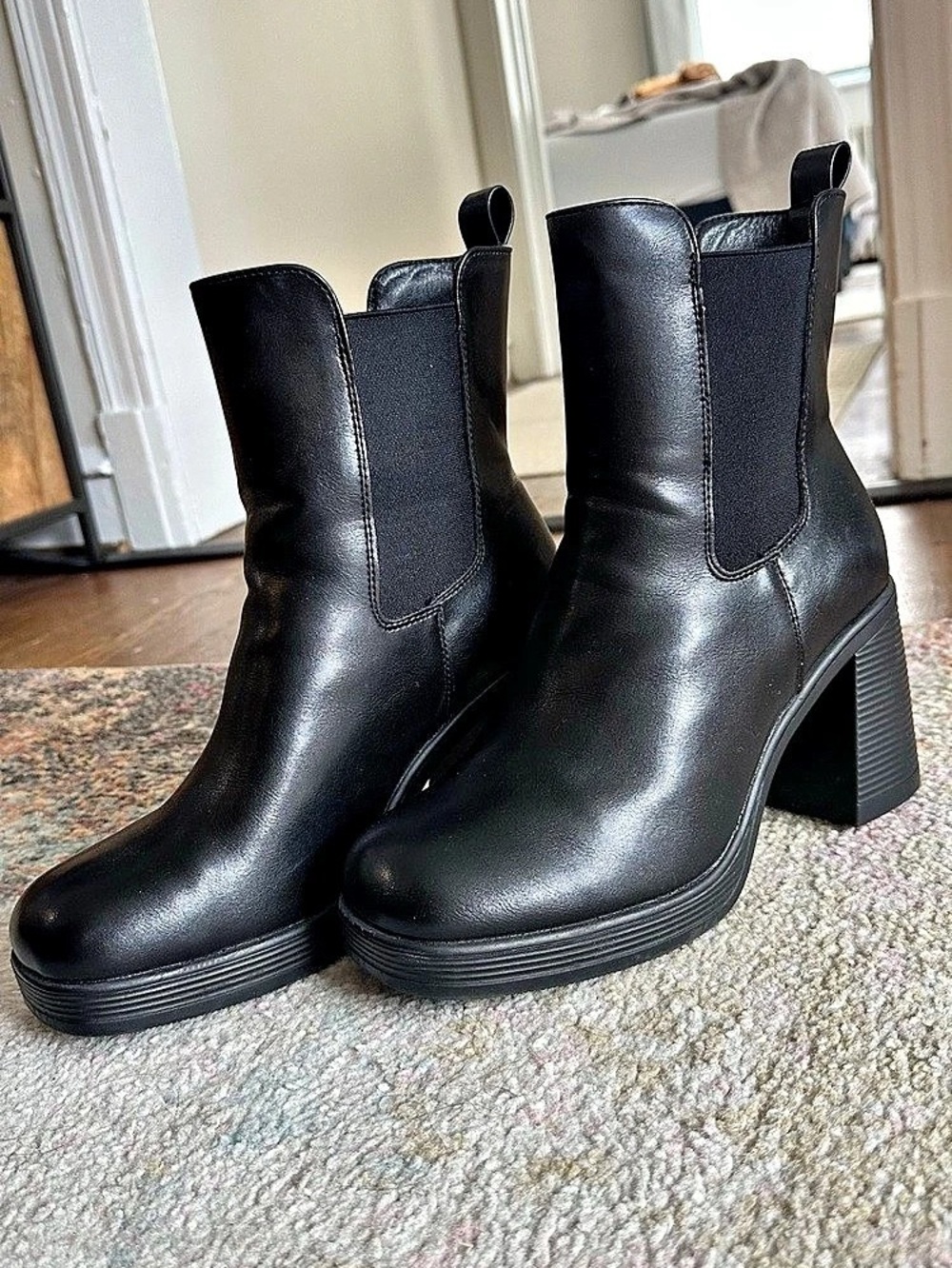 Athlefit Chunky Heel Platform Chelsea Ankle Boots Black Platform Chelsea Ankle